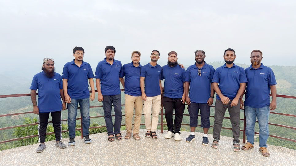 StorePress Team at Toma Tungi beginning image